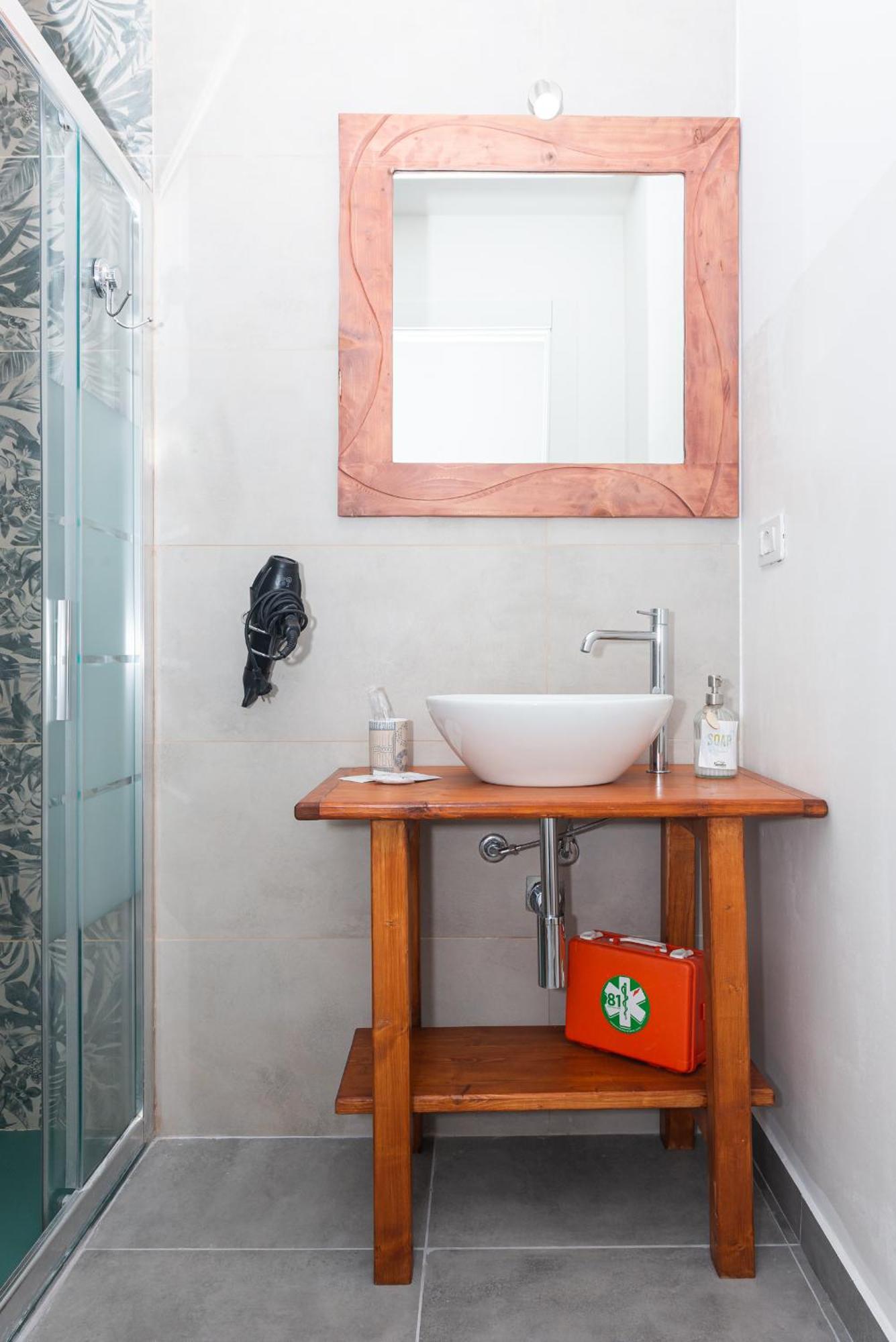 Guest House - Affittacamere Green Apartment - By Faendho Porto Torres Luaran gambar