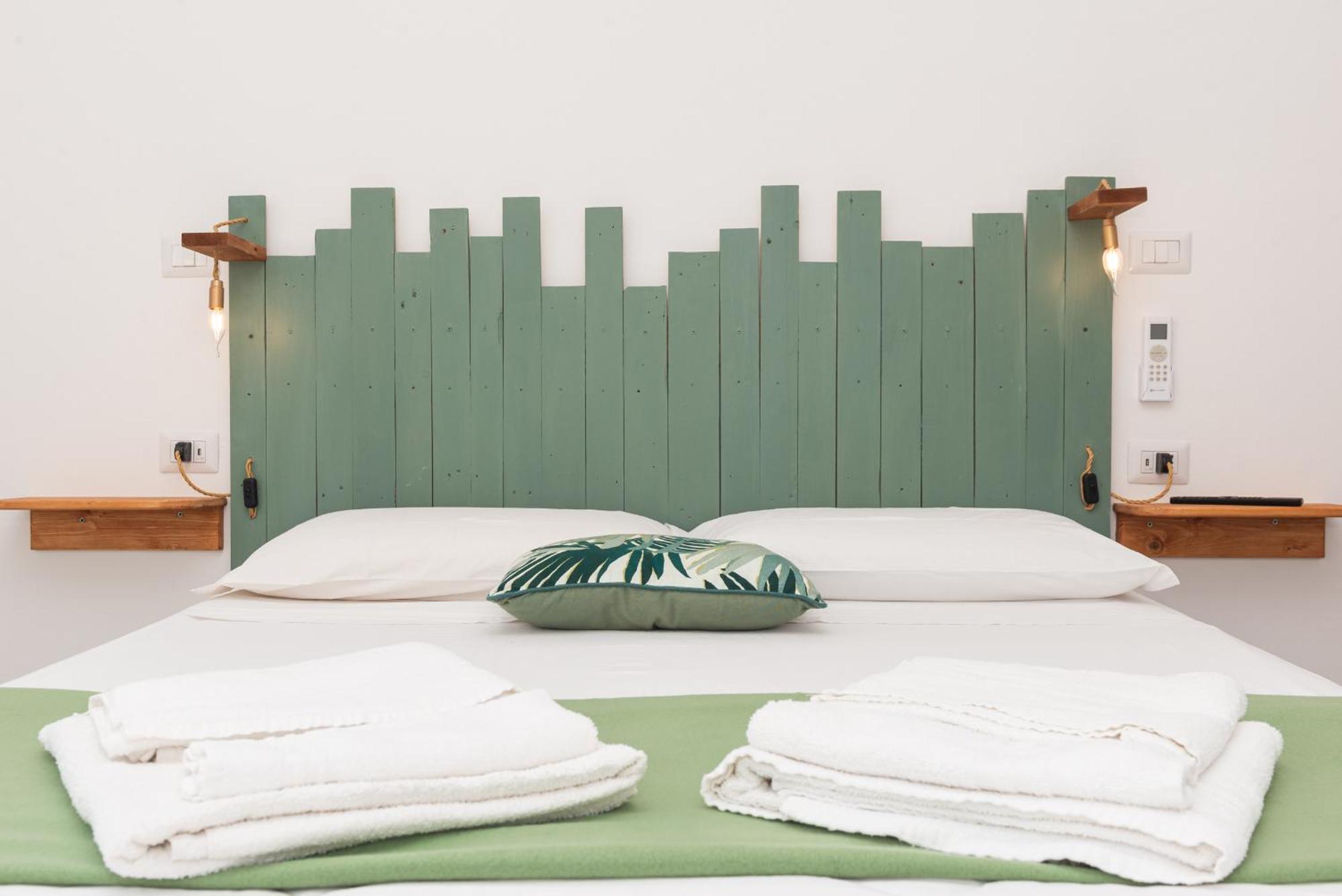 Guest House - Affittacamere Green Apartment - By Faendho Porto Torres Luaran gambar